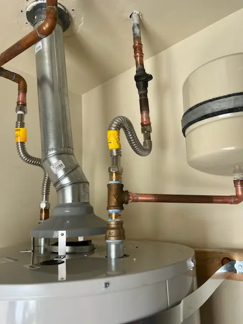 Water heater installation and plumbing repair in Fort Bend Houston